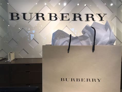 burberry outlet black cream perfumed|burberry factory outlet online store.